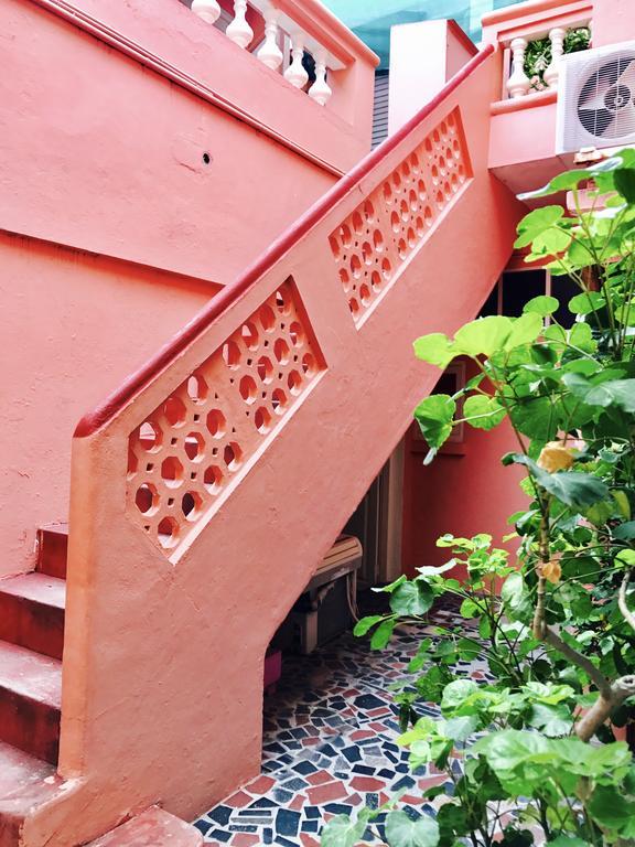 The French Villa Puducherry Buitenkant foto