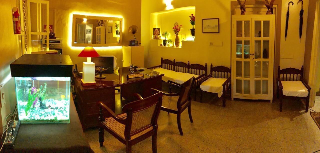 The French Villa Puducherry Buitenkant foto